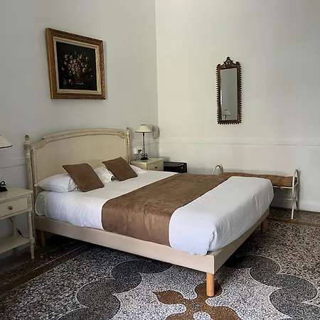 Szálloda Garden 3*